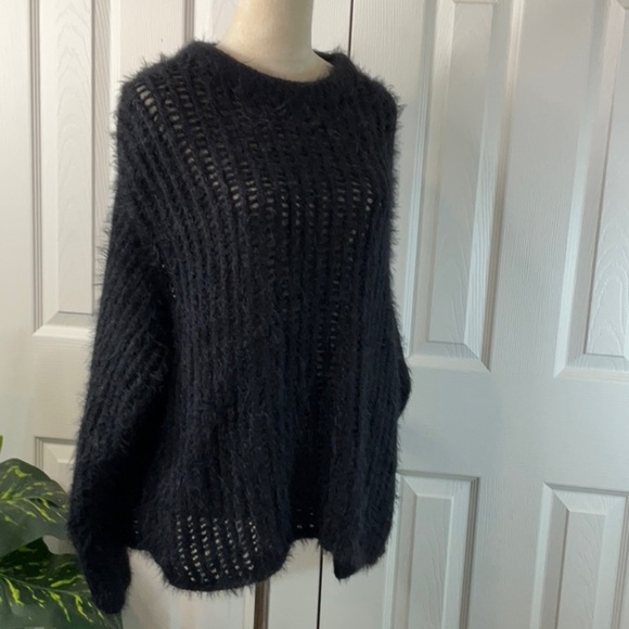 Universal Thread Women's Crewneck Openwork Pullover Sweater Black XXL - Picture 11 of 12